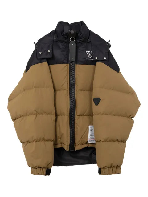 Maison MIHARA YASUHIRO two-tone hooded down jacket