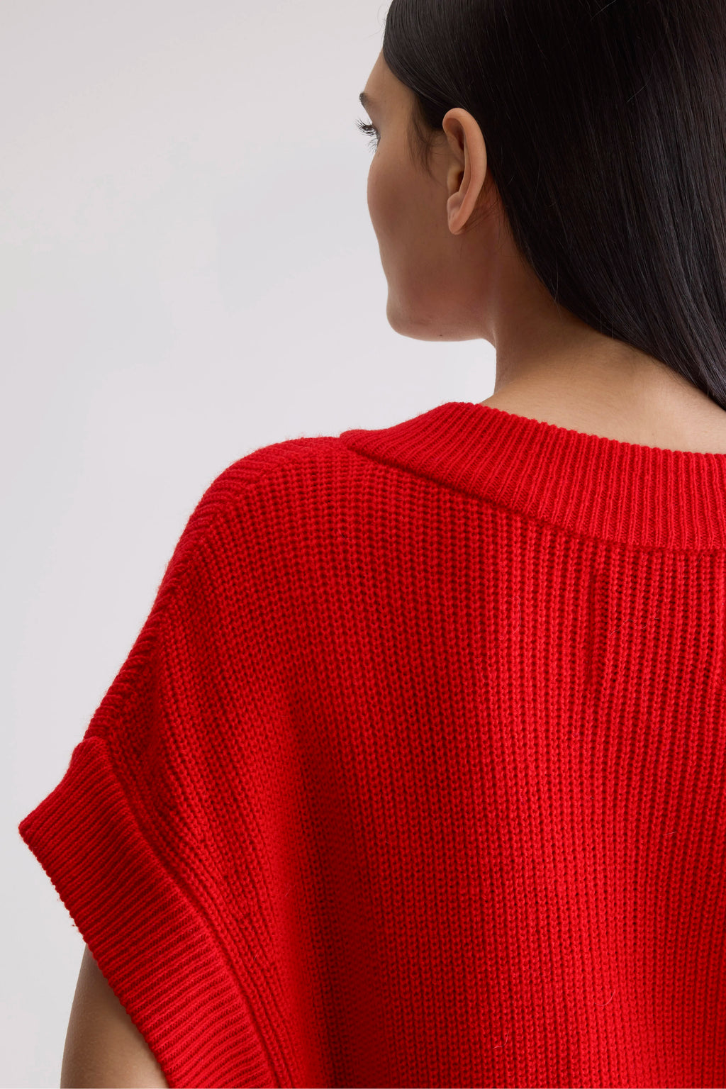 Labi sleeveless sweater (252 / W / SANGUINE)
