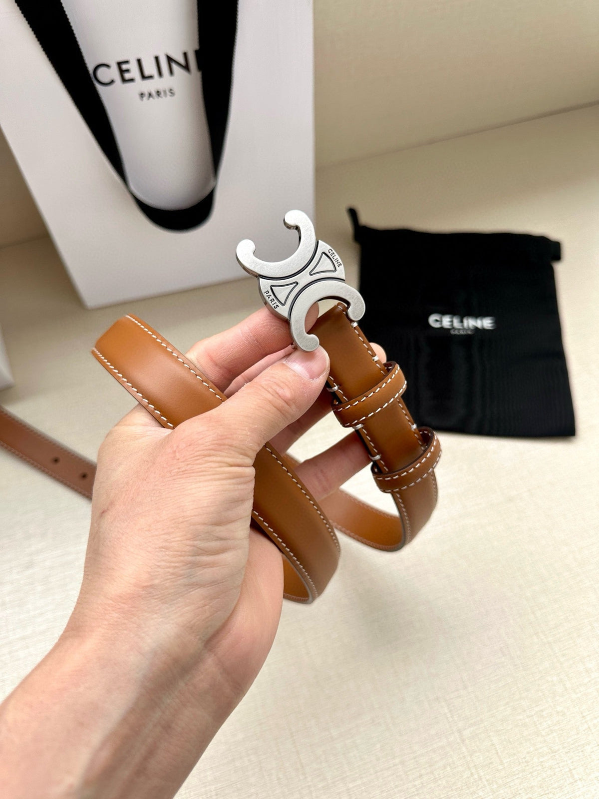 CELINE 25S BELT TRIOMPHE TAURILLON 25MM IN CARAMEL CALFSKIN 557499