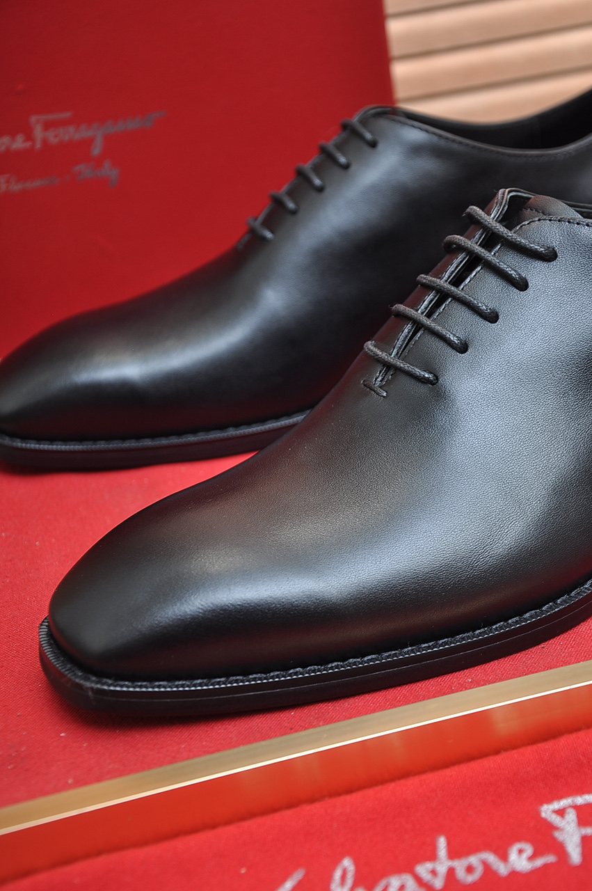 Salvatore Ferragamo Black Lace-Up Dress Shoes