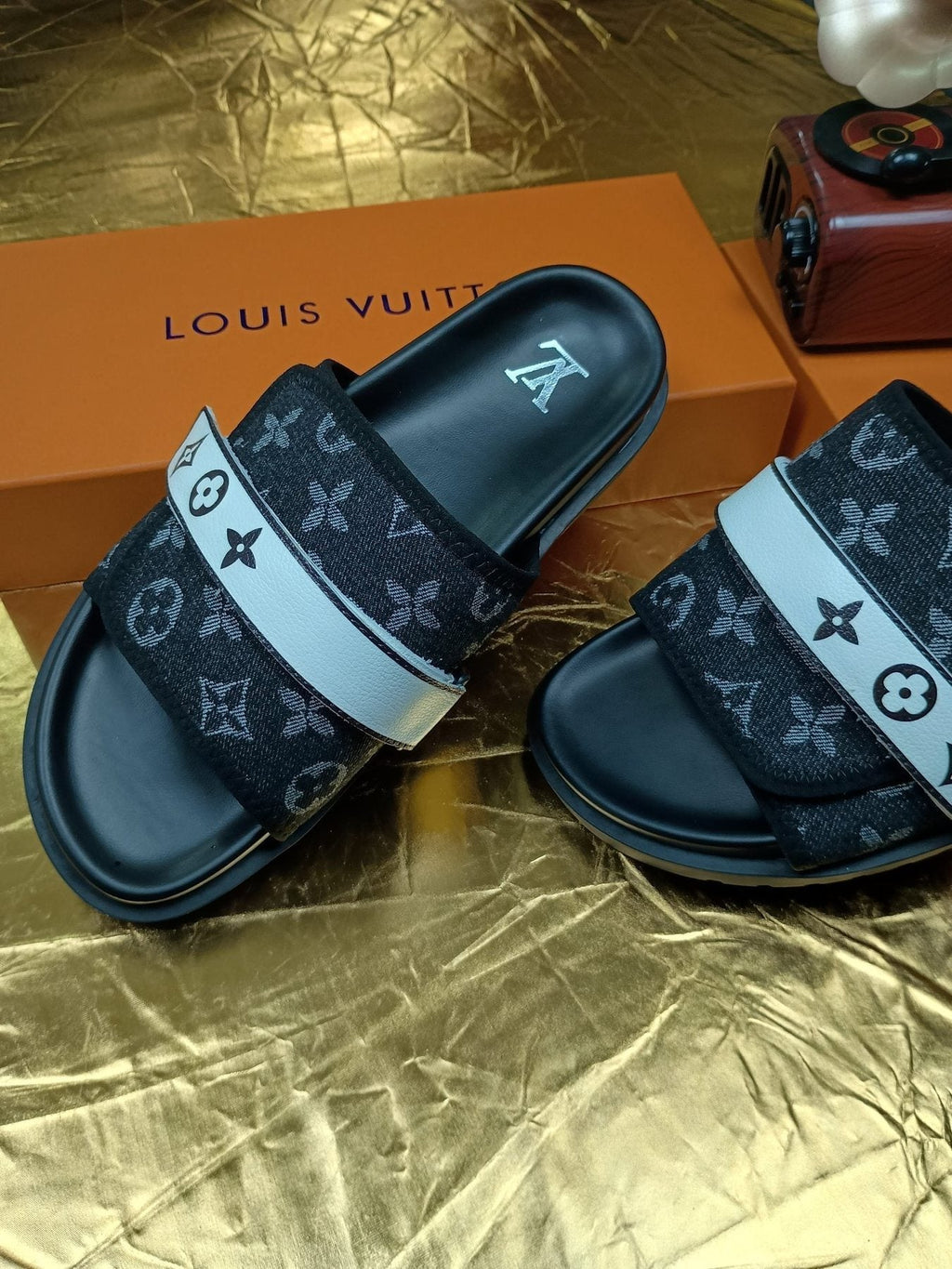 Louis Vuitton Black Graphic Band Slide Sandals