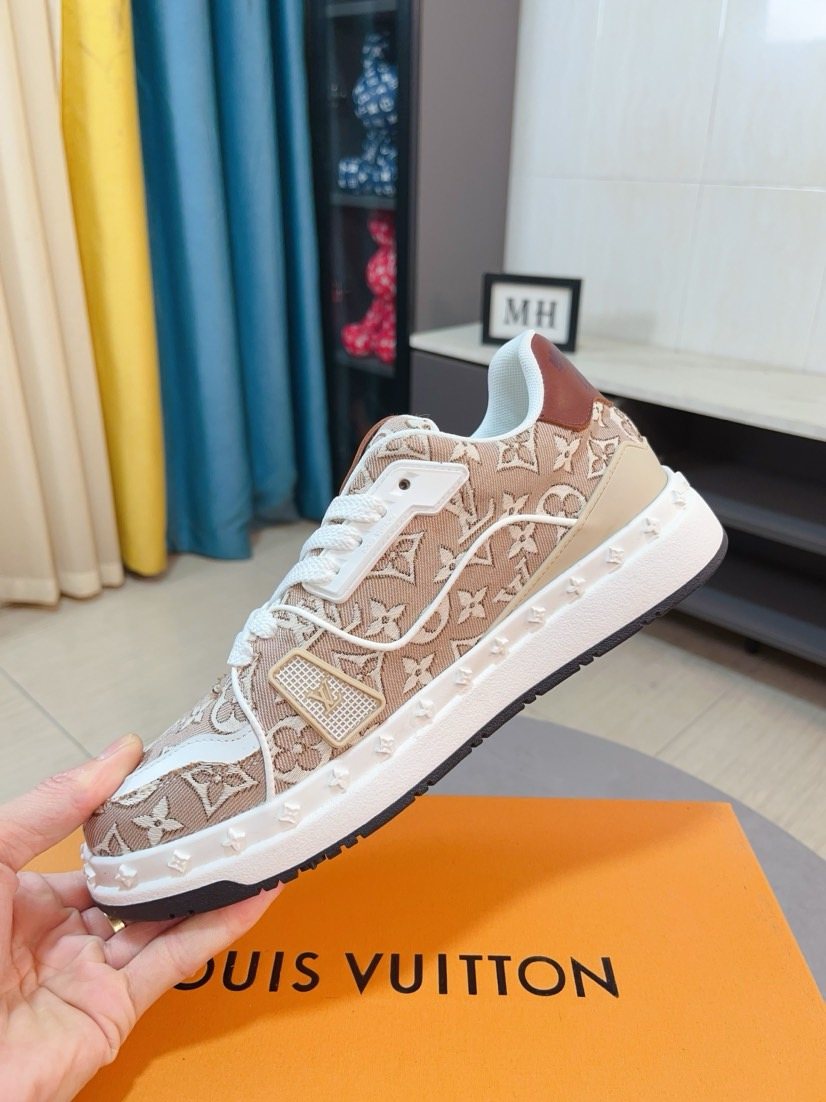 Louis Vuitton Beige-Brown Patterned Sneakers