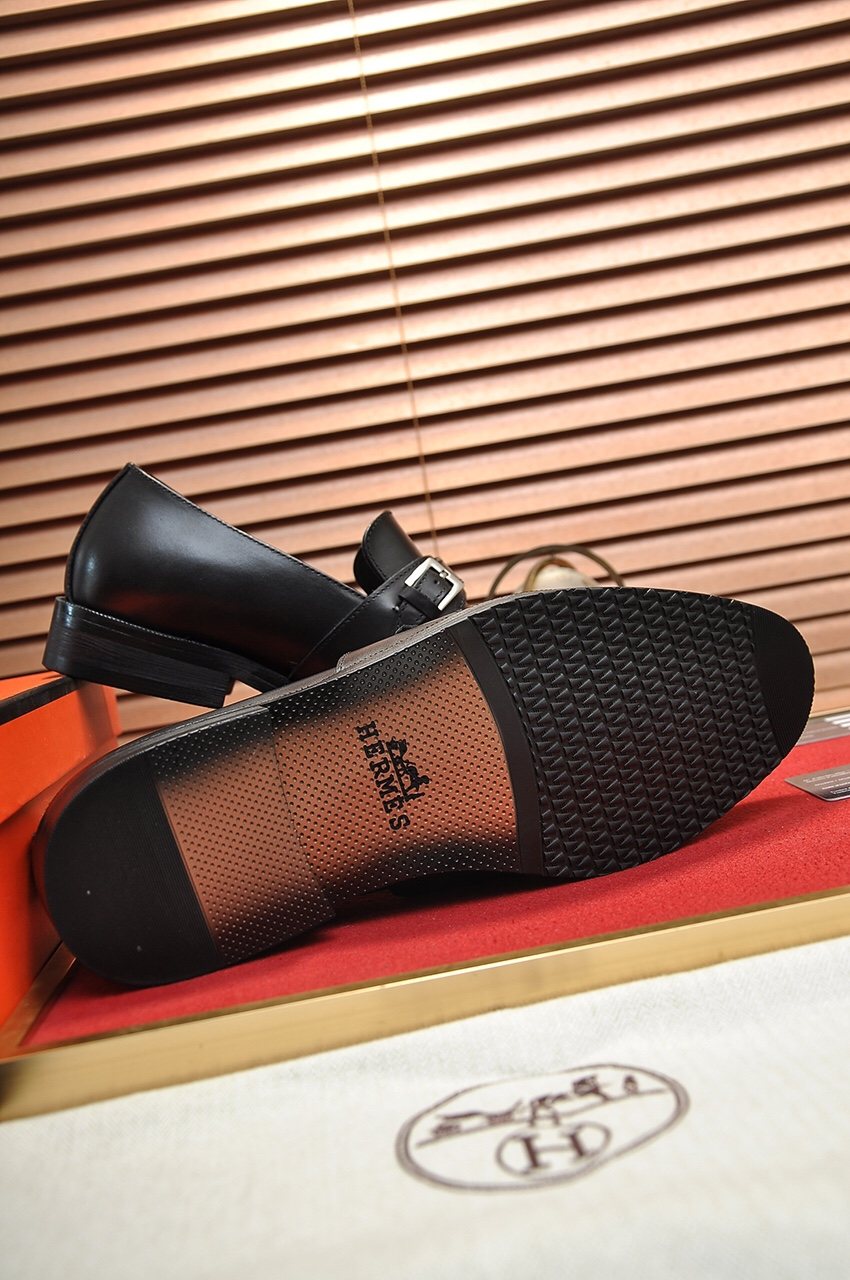 Hermès Men's Black Buckle Loafers