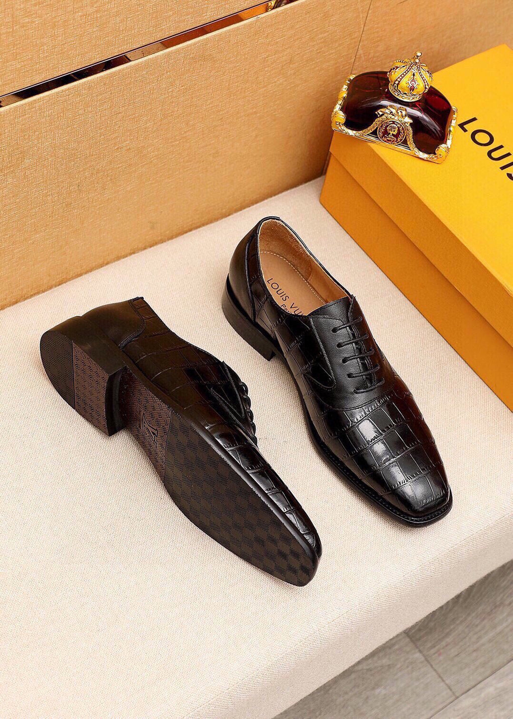 Louis Vuitton Crocodile-Embossed Lace-Up Dress Shoes